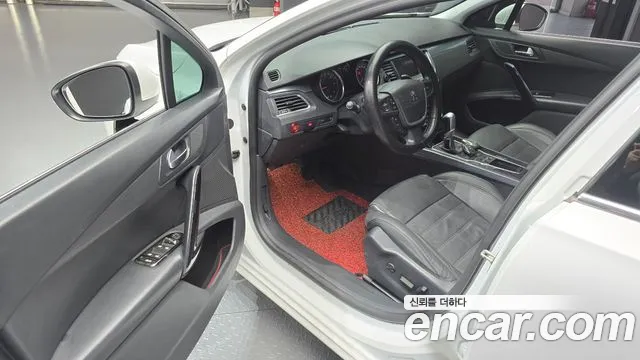 Peugeot 508 2018 thumb 10