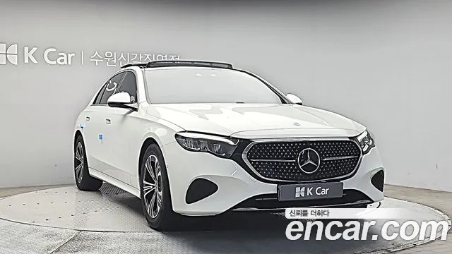 Mercedes-Benz E-Класс 2025 thumb 3