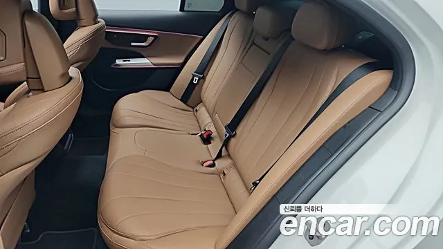 Mercedes-Benz E-Класс 2025 thumb 9