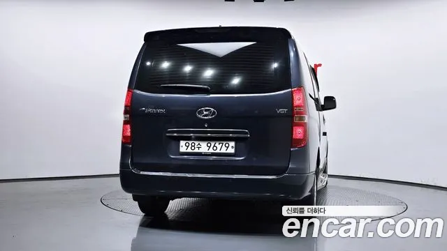 Hyundai Starex 2017 thumb 4