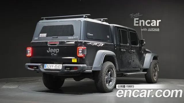 Jeep Gladiator 2022 thumb 2