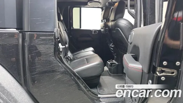 Jeep Gladiator 2022 thumb 11