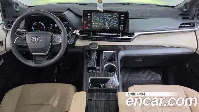 Toyota Sienna 2024 thumb 7