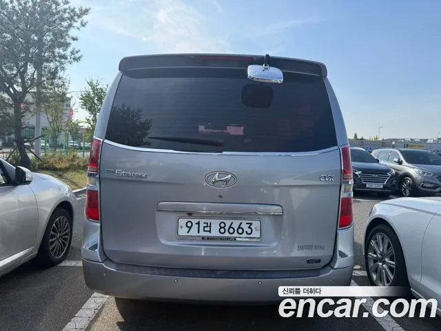 Hyundai Starex 2012 thumb 3