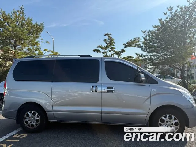 Hyundai Starex 2012 thumb 6