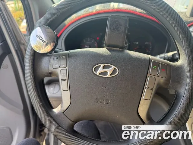 Hyundai Starex 2012 thumb 8