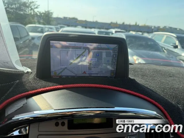 Hyundai Starex 2012 thumb 10