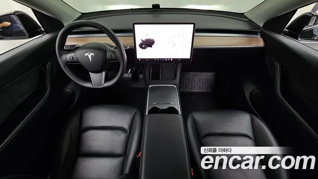 Tesla Model Y 2022 thumb 7