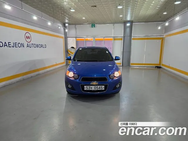 ChevroletGMDaewoo Aveo 2015 thumb 8