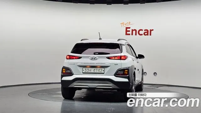 Hyundai Kona 2018 thumb 4