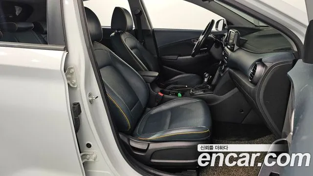 Hyundai Kona 2018 thumb 11