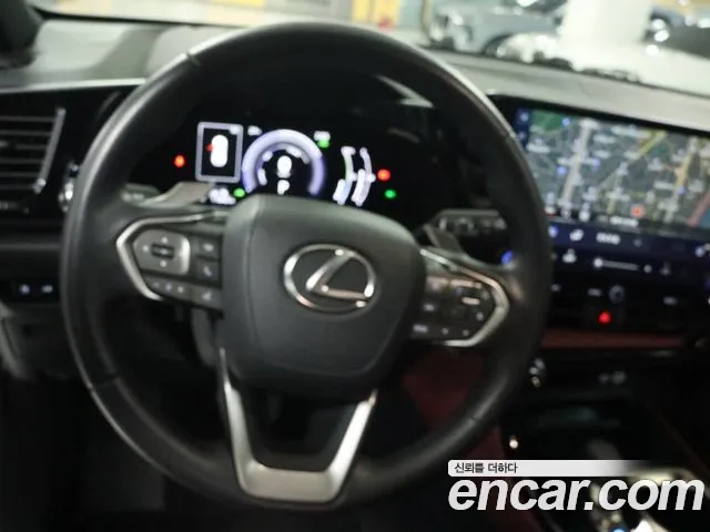 Lexus NX 2025 thumb 10