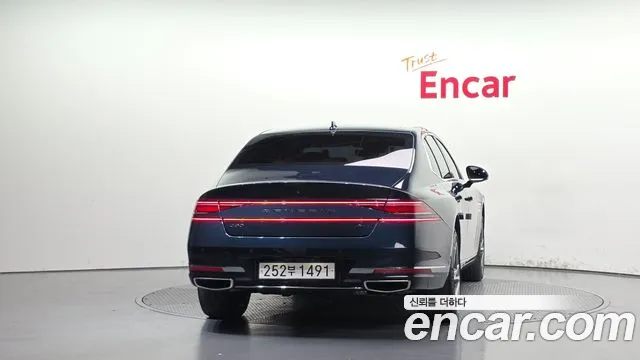 Genesis G90 2022 thumb 4