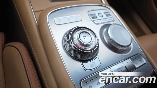 Genesis G90 2022 thumb 9