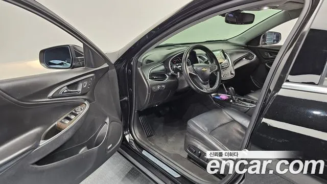 ChevroletGMDaewoo Malibu 2018 thumb 10
