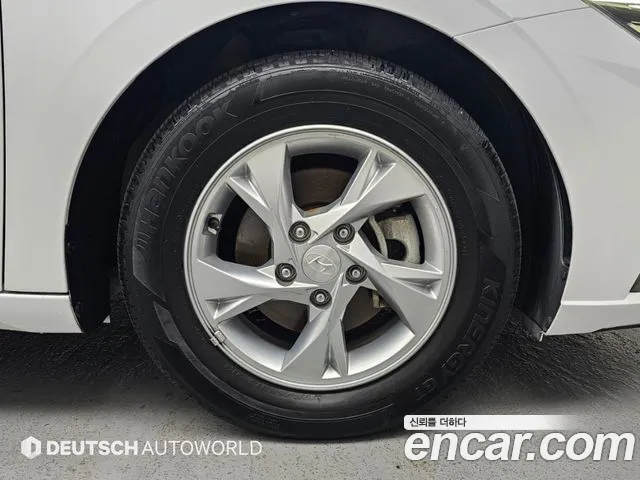 Hyundai Avante 2022 thumb 5
