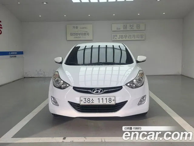 Hyundai Avante 2013 thumb 3