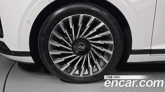 Hyundai Grandeur 2023 thumb 5