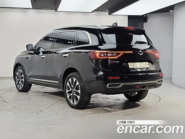 Renault-KoreaSamsung Koleos 2016 thumb 3