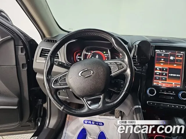 Renault-KoreaSamsung Koleos 2016 thumb 8