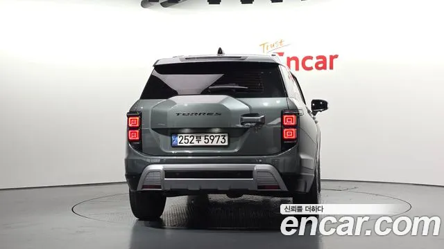 KG_Mobility_Ssangyong Torres 2023 thumb 4