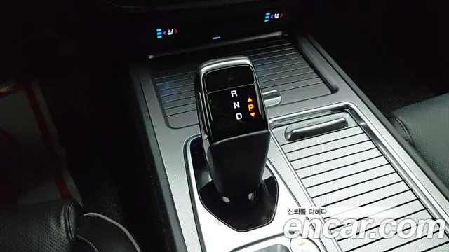KG_Mobility_Ssangyong Rexton 2023 thumb 9