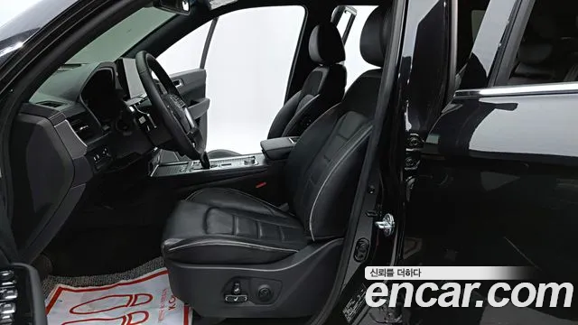 KG_Mobility_Ssangyong Rexton 2023 thumb 10