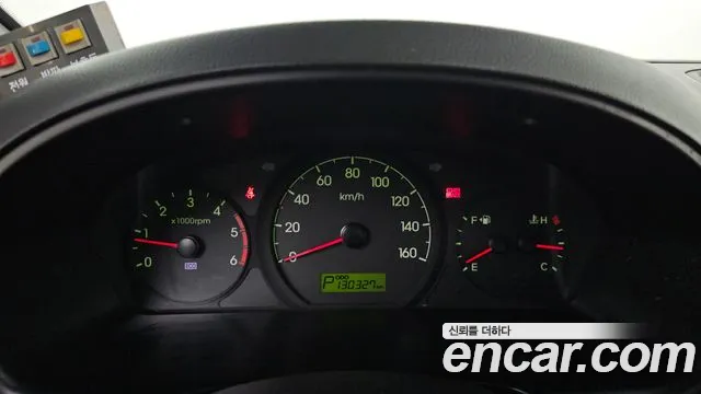 Hyundai Starex 2015 thumb 8