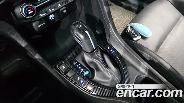 Hyundai Veloster 2021 thumb 9