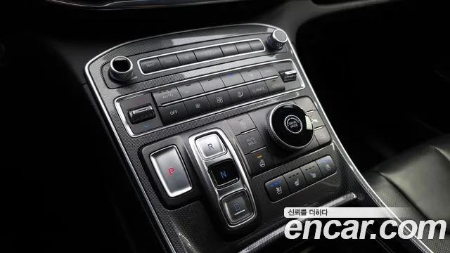 Hyundai Santa Fe 2020 thumb 9