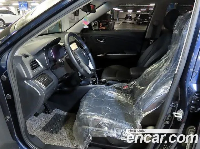 KG_Mobility_Ssangyong TIBOLI 2017 thumb 6