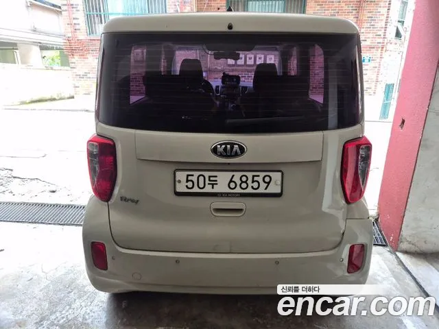 Kia Ray 2013 thumb 2