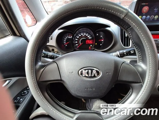 Kia Ray 2013 thumb 4