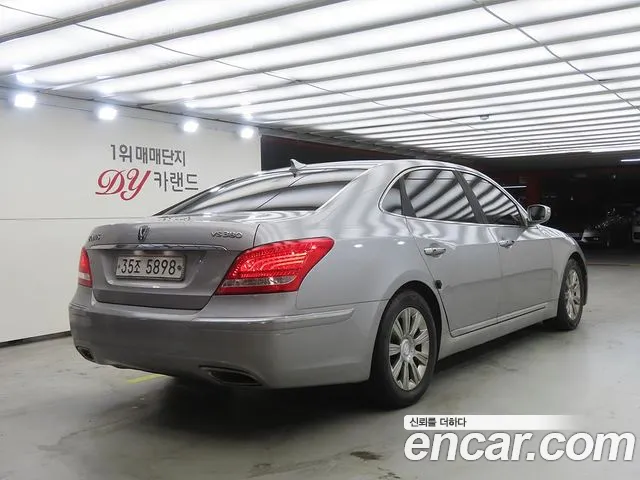 Hyundai Equus 2010 thumb 4