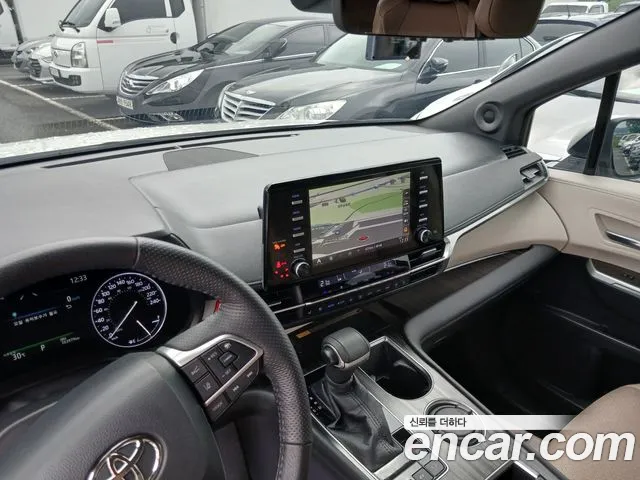 Toyota Sienna 2021 thumb 8