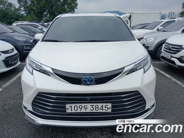 Toyota Sienna 2021 thumb 11