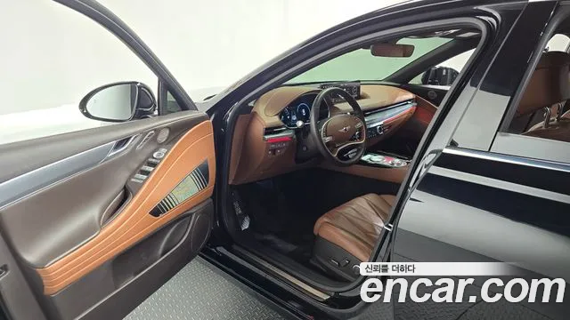 Genesis G80 2022 thumb 10
