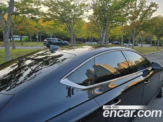 Genesis G80 2024 thumb 2