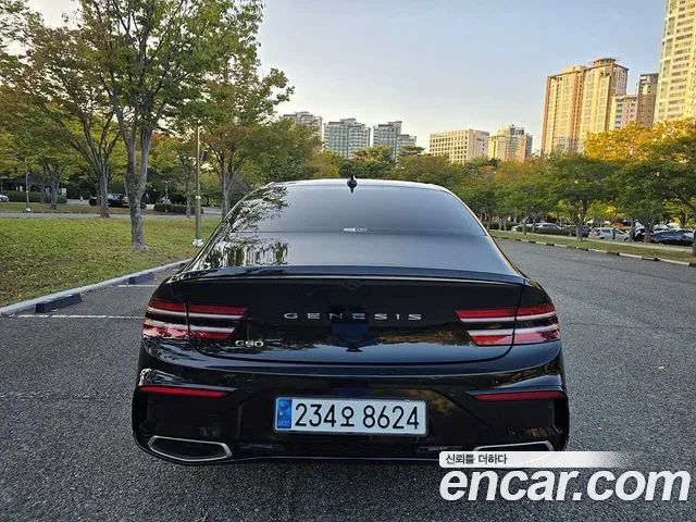 Genesis G80 2024 thumb 4