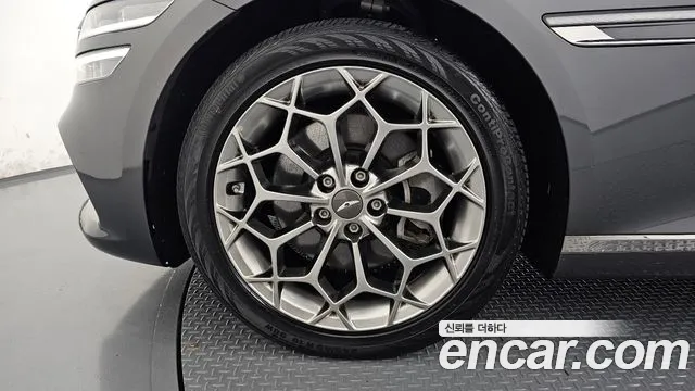 Genesis G80 2020 thumb 5