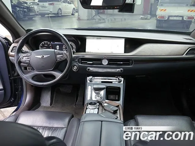 Genesis G90 2019 thumb 5
