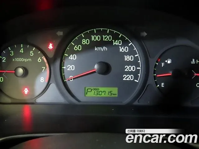 Hyundai Starex 2015 thumb 9