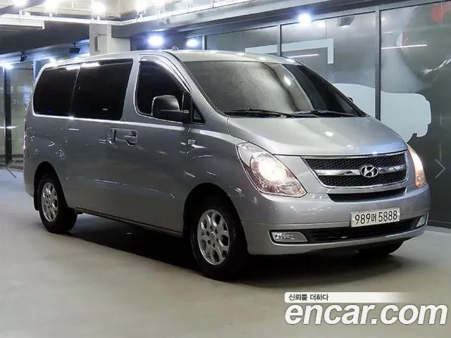 Hyundai Starex 2015 thumb 11