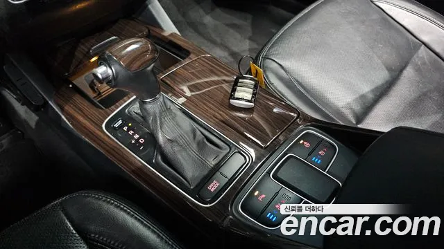 Kia K7 2015 thumb 9