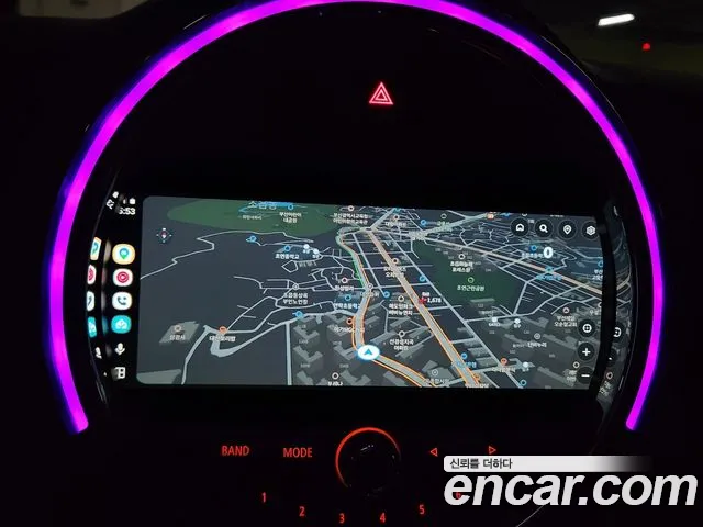 MINI Hatch 2017 thumb 9