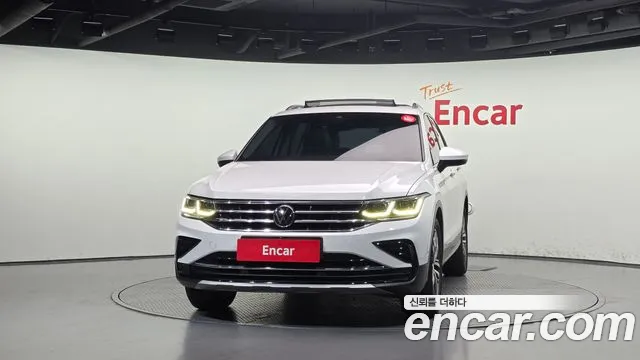 Volkswagen Tiguan 2023 thumb 3