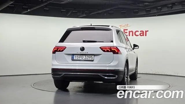 Volkswagen Tiguan 2023 thumb 4