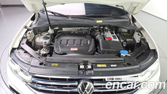Volkswagen Tiguan 2023 thumb 6