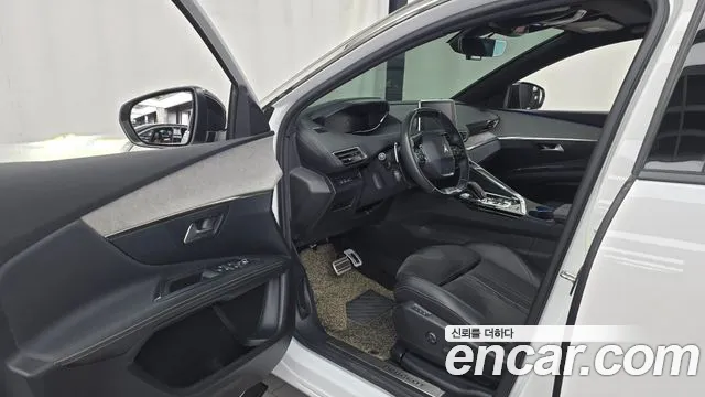 Peugeot 3008 2021 thumb 9