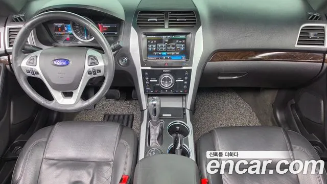 Ford Explorer 2015 thumb 7